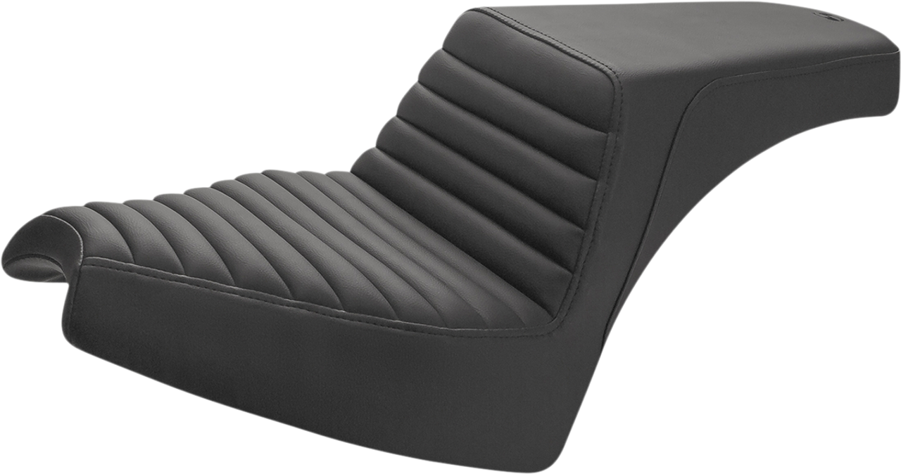 SADDLEMEN Step Up Seat - Tuck and Roll - Black I21-04-171
